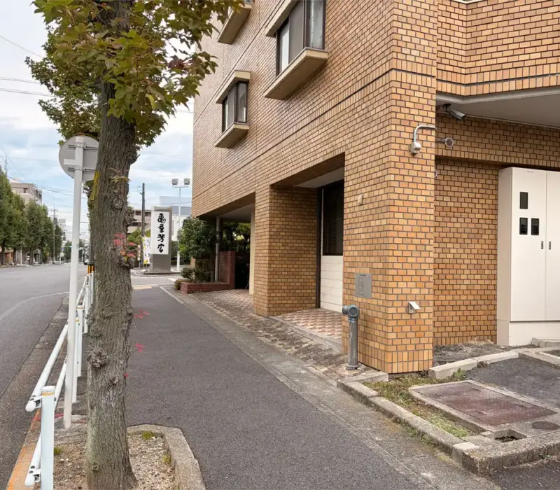 外観1_IMG_6518
